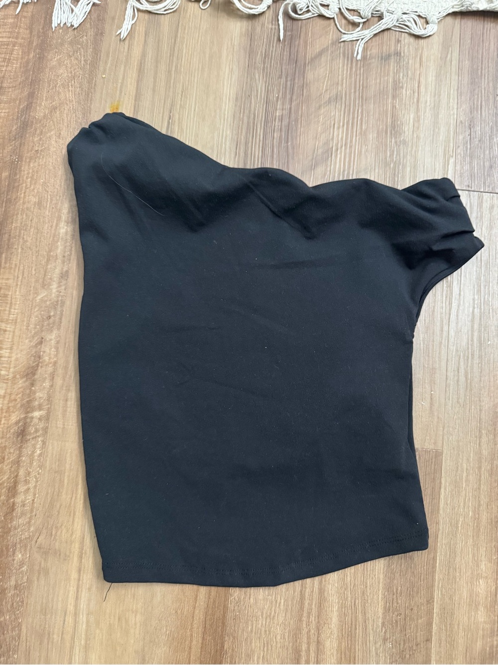 Zara Black One-Shoulder Crop Top